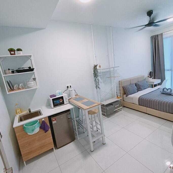 Pangsapuri High-floor Sky Trees Views & Facilities A23 *