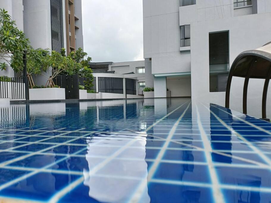 High-floor Sky Trees Views & Facilities A23 Pangsapuri *
